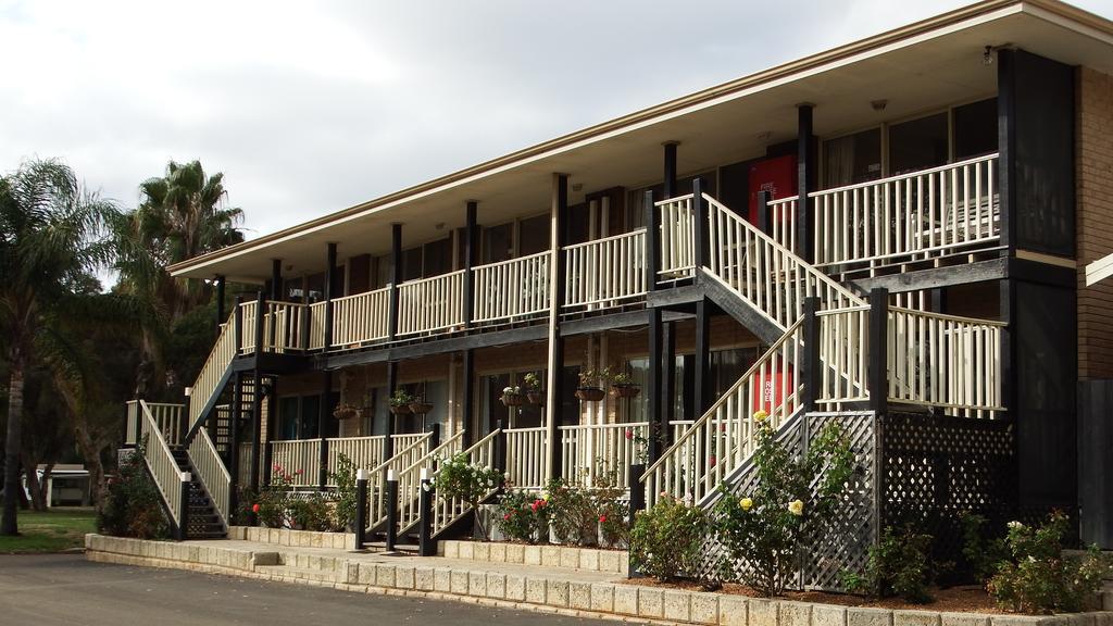 Australind Tourist Park Hotel ภายนอก รูปภาพ
