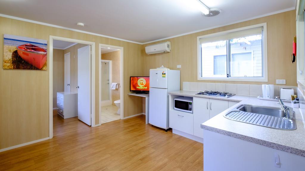 Australind Tourist Park Hotel ภายนอก รูปภาพ